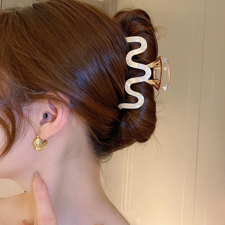 キーケースのようなヘアクリップHermesIdole PM ヘアクリップ キーケースのようなヘアクリップHermesIdole PM ヘアクリップ