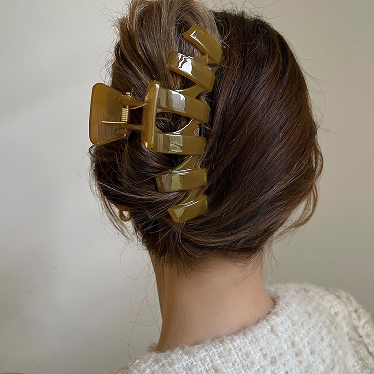 ヘアクリップ バンスクリップ 韓国 人気[品番：AGCW0004276]｜SUNSHINE