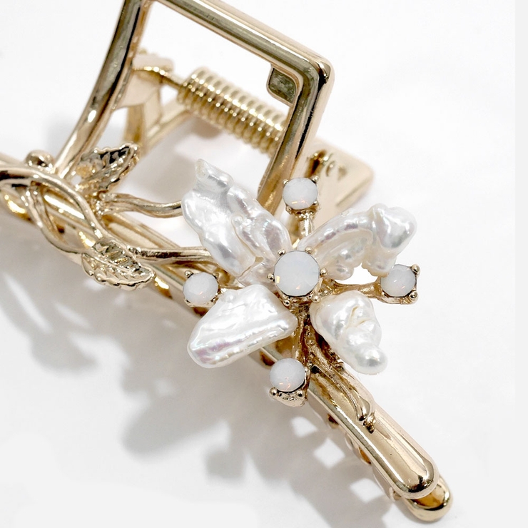 すかしメタルバンスパール花モチーフバロックパールヘアアレンジ大人ヘアー 品番 Sura Monamona モナモナ のレディースファッション通販 Shoplist ショップリスト