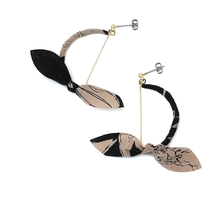 リボンモチーフピアス さがり ゆれる 花柄 | monamona | 詳細画像3 