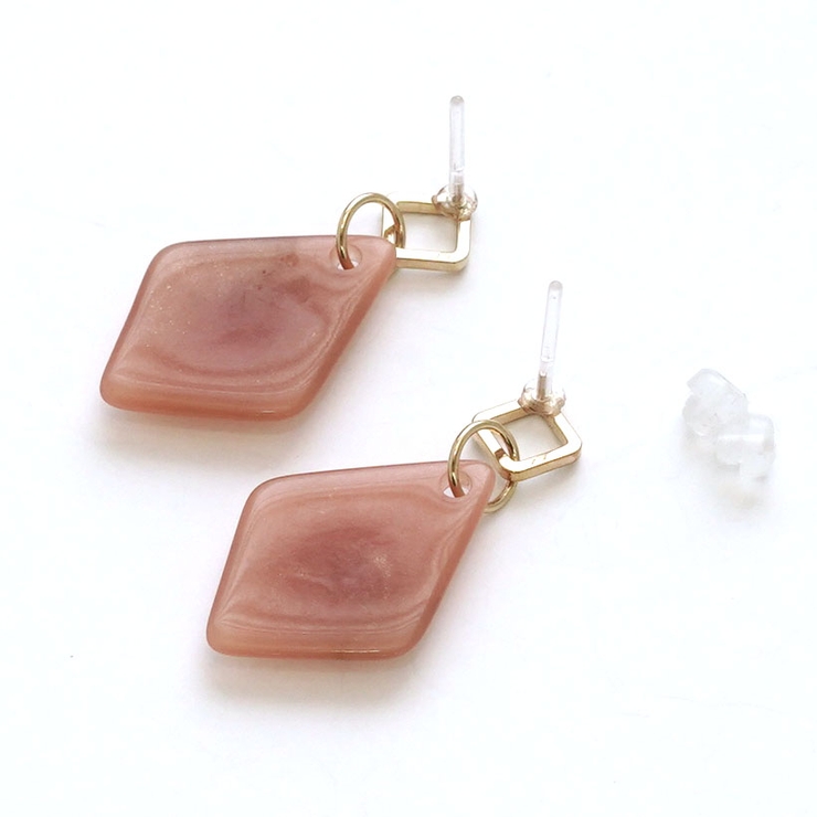 ダイヤモチーフさがりピアス | monamona | 詳細画像10 