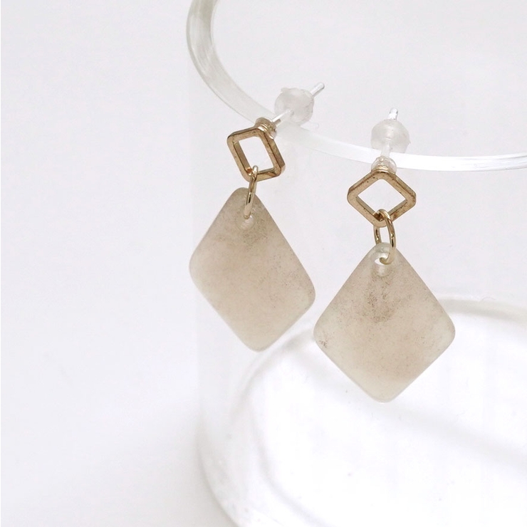 ダイヤモチーフさがりピアス | monamona | 詳細画像5 