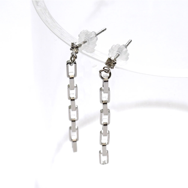 スリムさがりチェーンピアス | monamona | 詳細画像5 