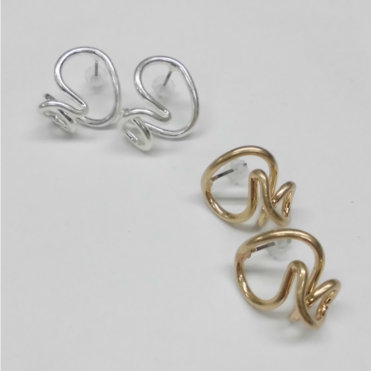 ピアス チタンピアス 変形フープピアス | monamona | 詳細画像1 