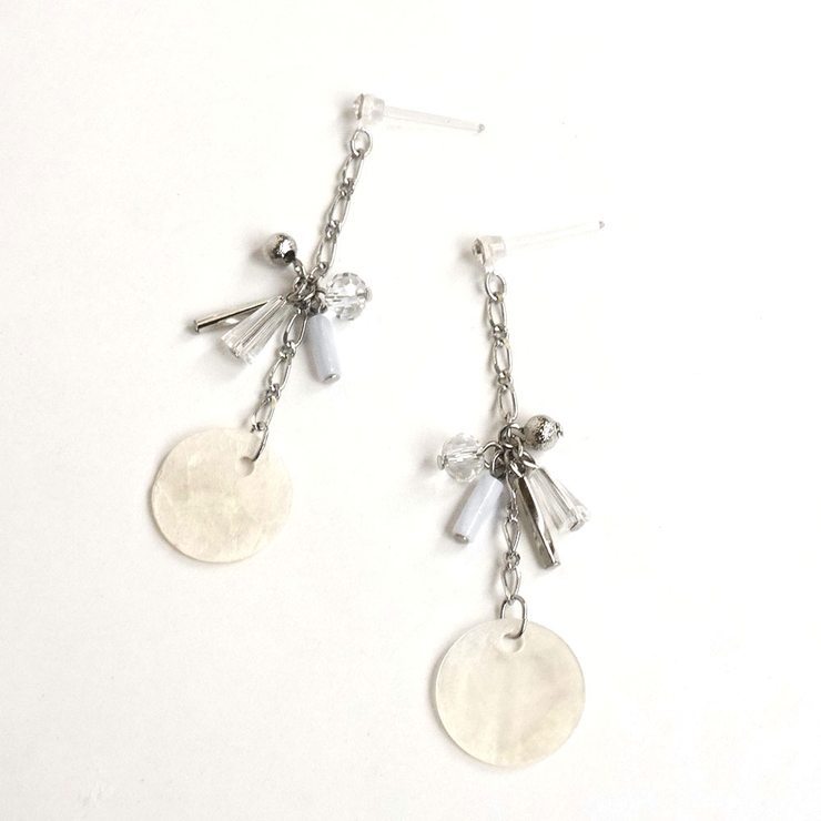 シェルチェーンさがりピアス樹脂ポスト金属アレルギー | monamona | 詳細画像4 