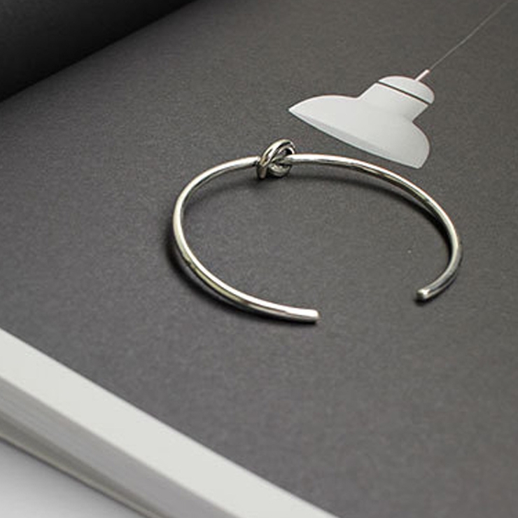 シルバー 925 ジュエリークロス付き バングル ブレスレット[品番  