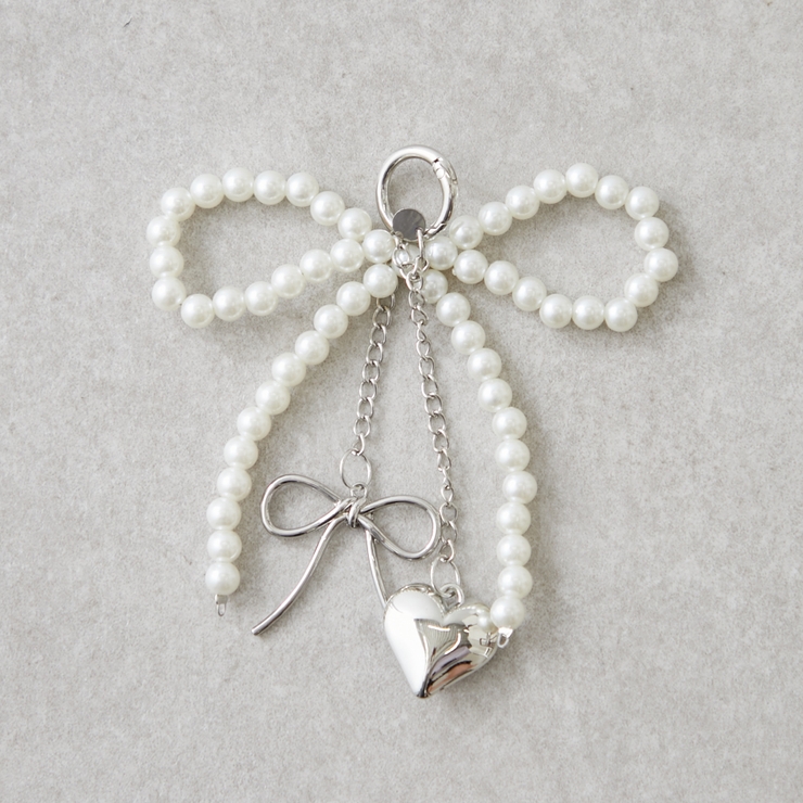 パールリボンチャーム[品番：OLOW0015910]｜RMAF NICE CLAUP / OLIVE