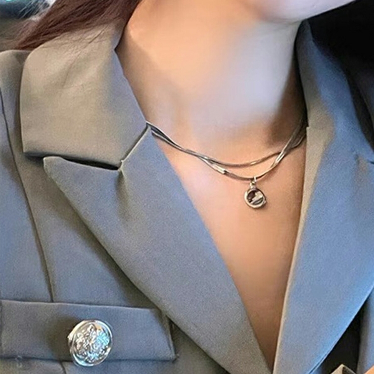 シルバー