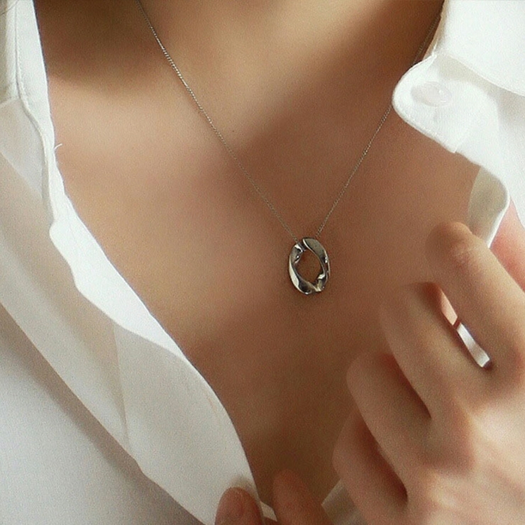 ツイストリングチェーンネックレス シルバー ゴールド[品番