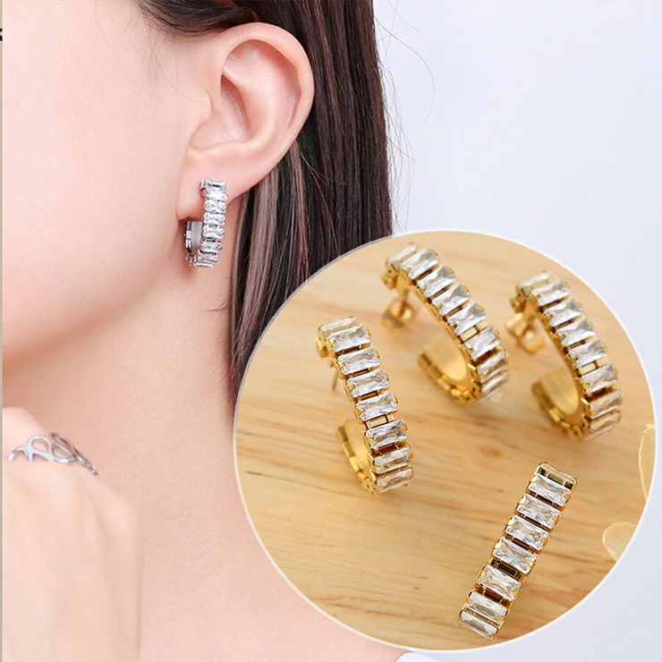 大ぶりジルコンピアス ステンレス ジルコニア[品番：XL000002634