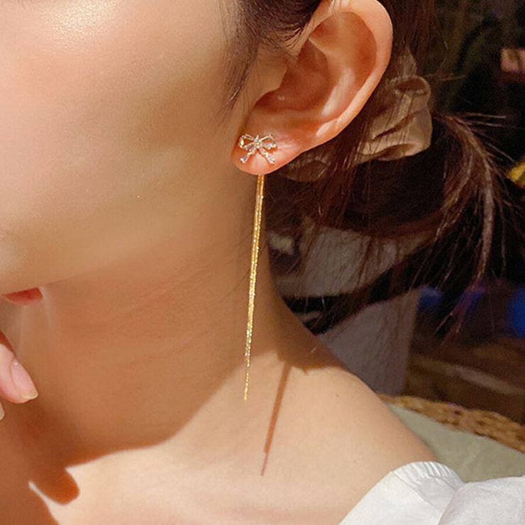 リボン2wayロングチェーンピアス 存在感抜群 パーティー[品番
