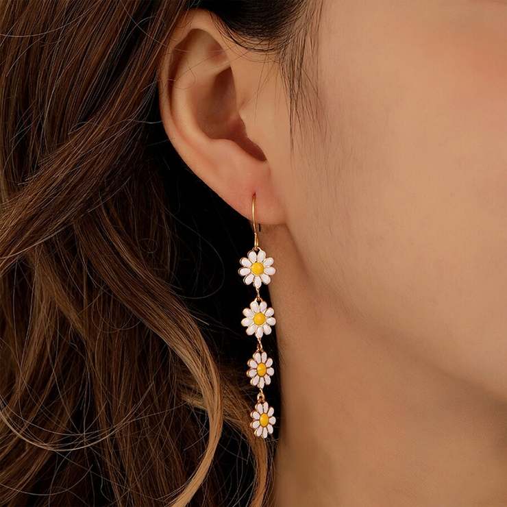 【Simone Rocha】デイジー 装飾 ピアス シモーネロシャ×エイチアンドエム Simone Rocha×H&M ねむ *お花