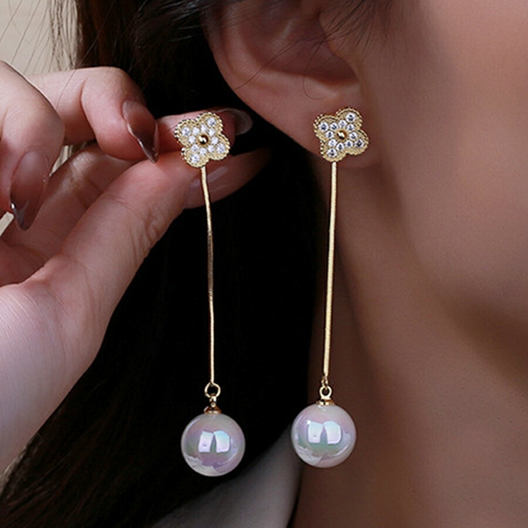 ゴールド | 2wayクローバー＆ロングボールピアス 存在感抜群 クリスマス | SLENDER