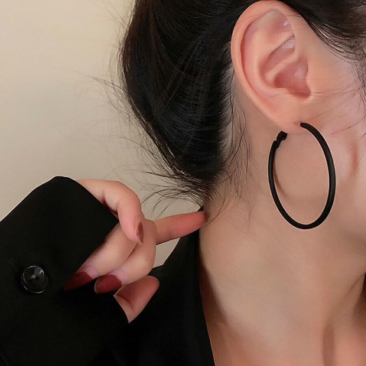 IOSSELLIANI フープピアス 専用ボックス付き IOSSELLIANI フープピアス 専用ボックス付き