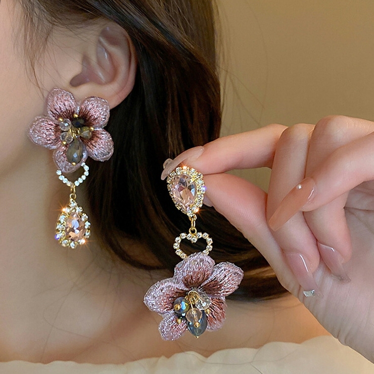 オリジナル 刺繍フラワービジューピアス ピンク ポスト部分:S925[品番 ピアス