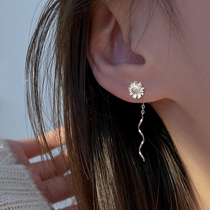 フラワーチェーンピアス 菊の花 シルバー925[品番：XL000003401