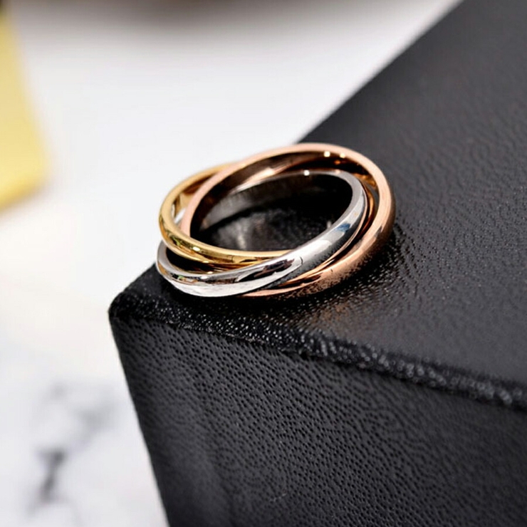 □Cartier□カルティエ スクエアトリニティ リング ミディアム