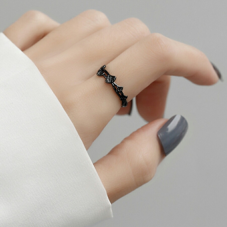 イチョウモチーフオープンリング 銀杏 シルバー[品番