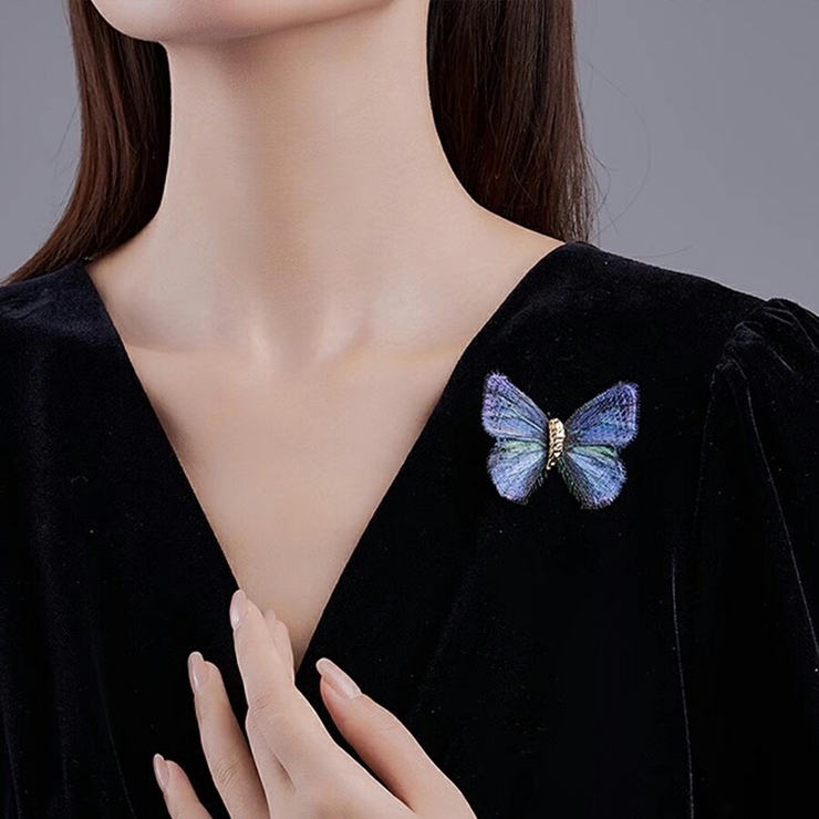 【12月スーパーSALE 15%OFF】 バタフライ刺繍デザインブローチ フォーマル セレモニー[品番 アクセサリー