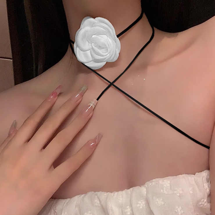 チョーカー ローズ モチーフ[品番：JOKW0016404]｜REAL STYLE（リアル