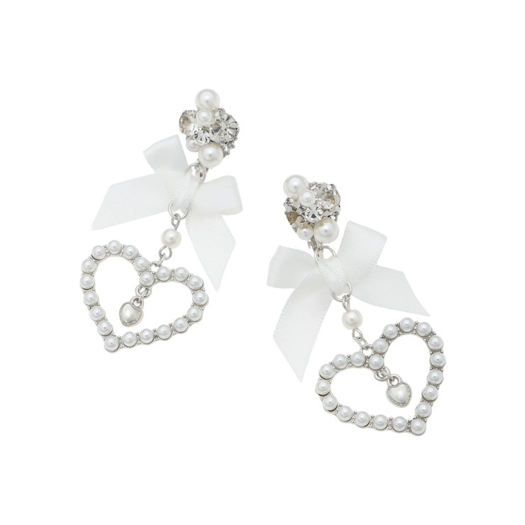 オフホワイト | パールハートリボンイヤリング | NOEMIE