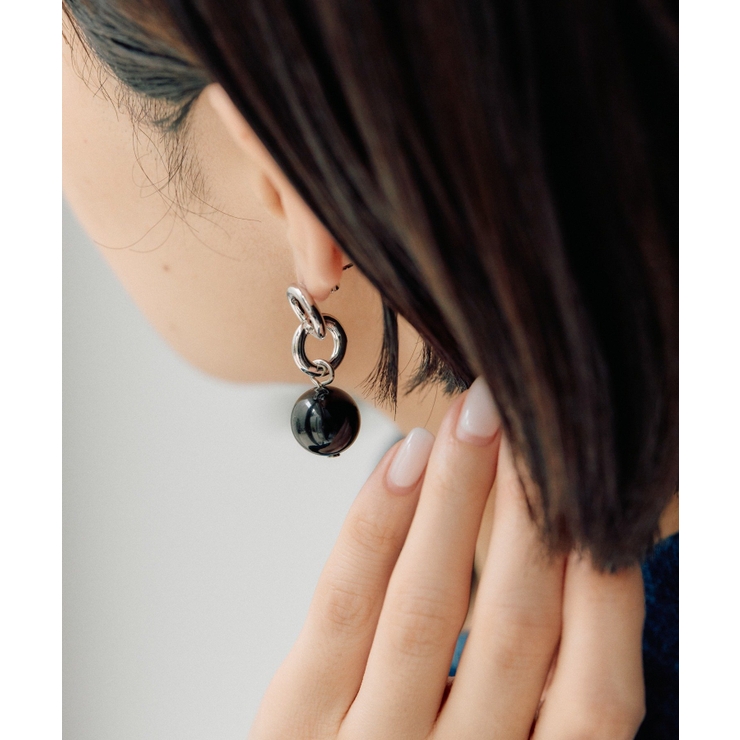 BK | 【ear PAPILLONNER】ラウンドストーンピアス | PAL GROUP OUTLET