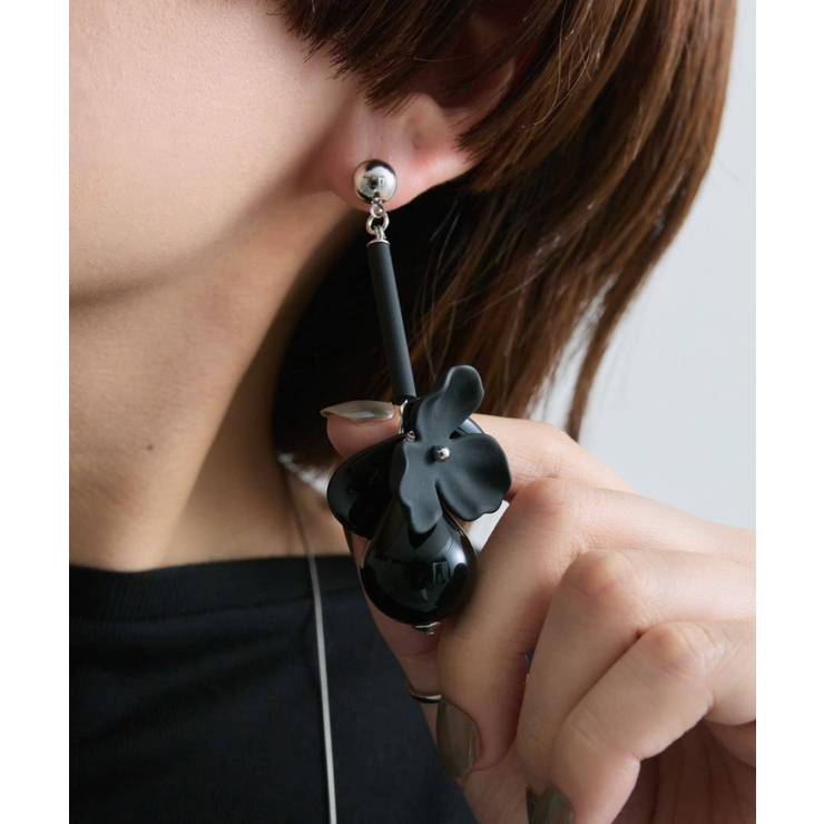 【ear PAPILLONNER】BIGドロップフラワーピアス | PAL GROUP OUTLET | 詳細画像13