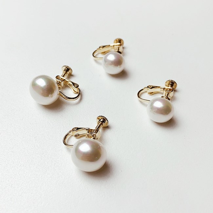 無難に見せないパールアクセ☆