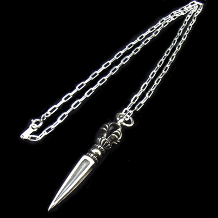 925シルバー 剣型ネックレストップ 925シルバー 剣型ネックレストップ シルバー925剣型トップ