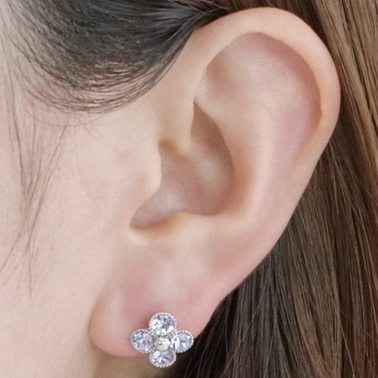 ラインストーンが煌くお花モチーフピアス チタン製ポスト レインボー | アクセサリーショップPIENA | 詳細画像3 