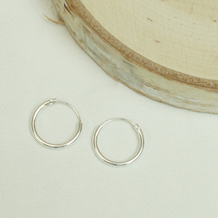 シルバー925フープピアス 14ミリ リングピアス | アクセサリーショップPIENA | 詳細画像4 