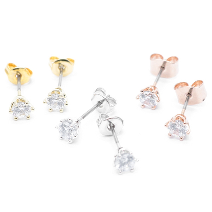 煌めく小さめのキュービックジルコニアのピアス チタン製ポスト 4.0ミリ | アクセサリーショップPIENA | 詳細画像1 