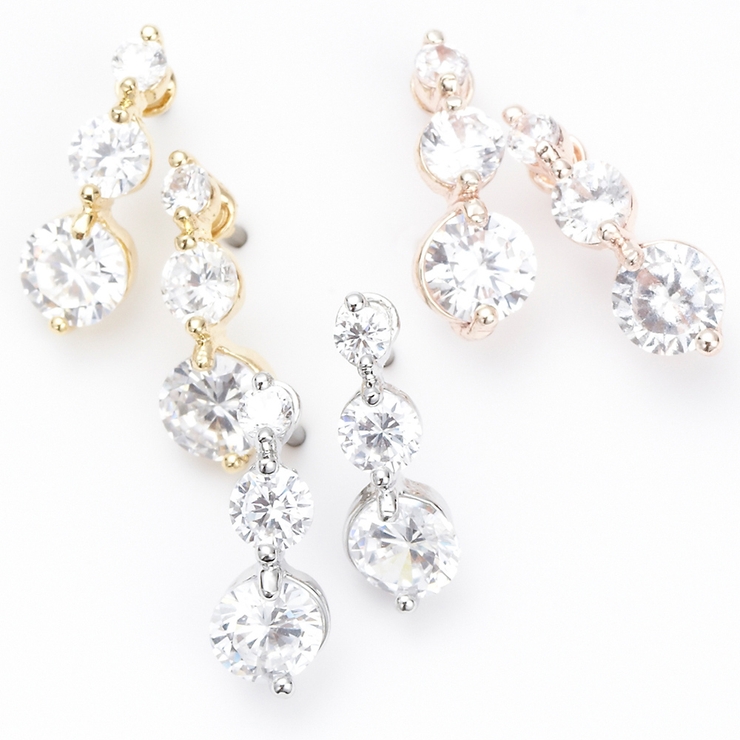 大きさの異なる3石のジルコニアピアス チタンポスト 低金属アレルギー | アクセサリーショップPIENA | 詳細画像1 