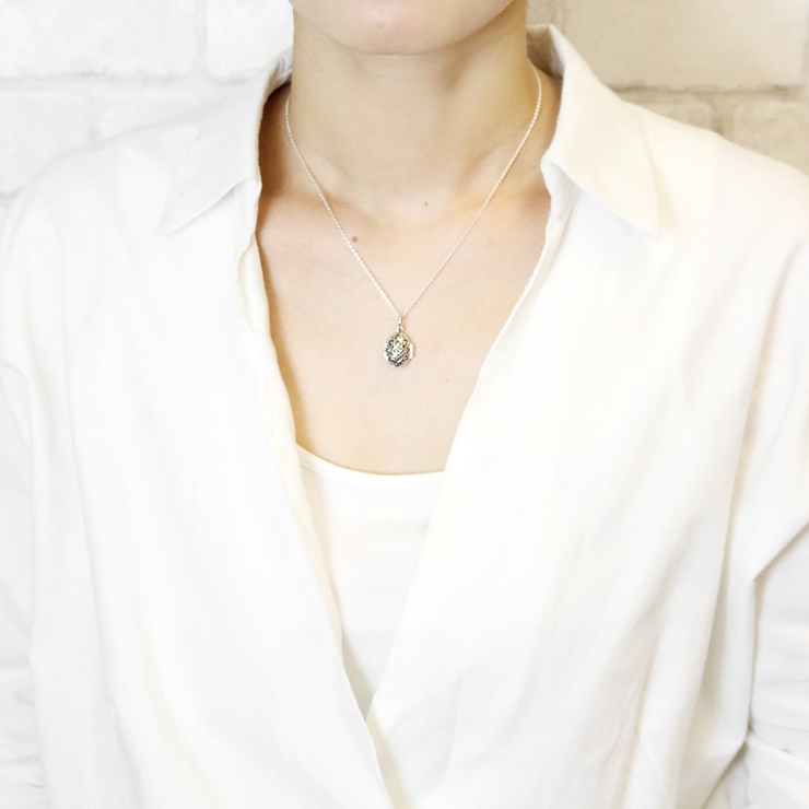 透かしハート模様のオーバルロケットネックレス オープンハート 開閉 | アクセサリーショップPIENA | 詳細画像10 