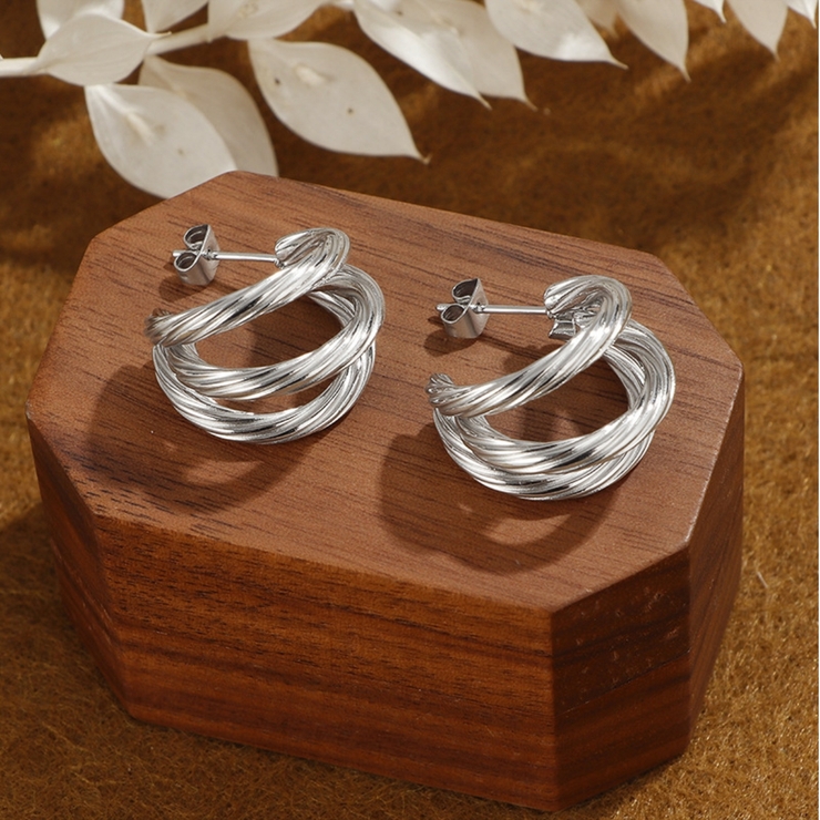 ピアス ハーフフープピアス ツイスト | アクセサリーショップPIENA | 詳細画像13 