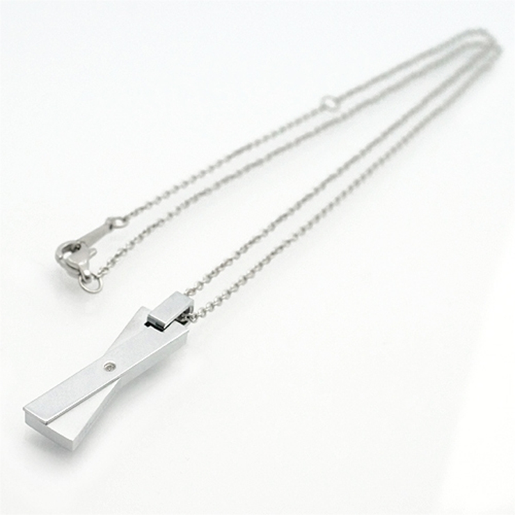 天然ダイヤモンド サージカルステンレス316L製 2つのプレートがクロスしたペン… | アクセサリーショップPIENA | 詳細画像6 