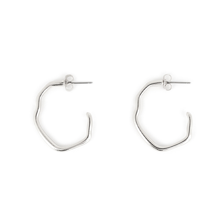 シルバー | デフォルメフープピアス ピアス アクセサリー | Pierrot