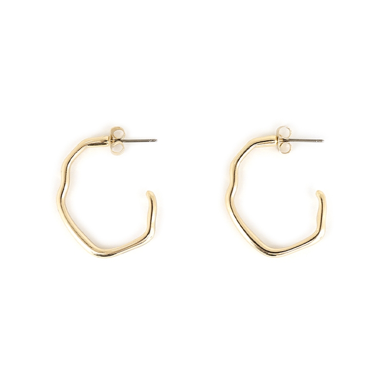 ゴールド | デフォルメフープピアス ピアス アクセサリー | Pierrot