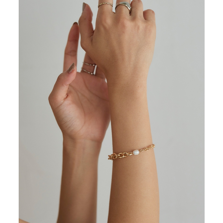 ゴールド | 淡水パールアシメチェーンブレスレット ブレスレット アシメトリー | Pierrot