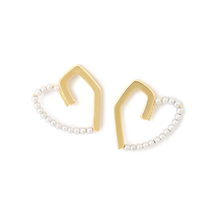 ゴールド | ハーフパールハートピアス ピアス パール | Pierrot