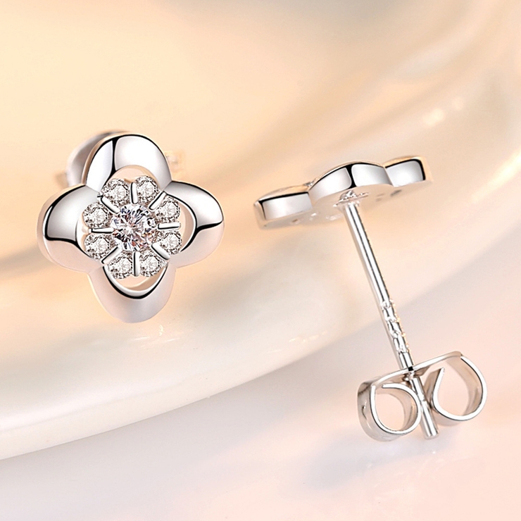 ピアス スタッドピアス 耳飾り | PlusNao | 詳細画像3 