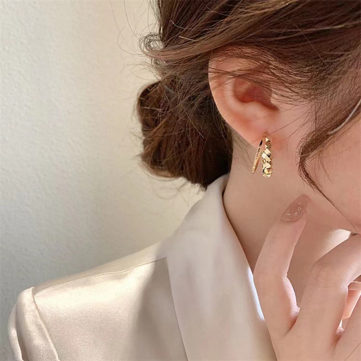 ハーフフープピアス C型 レディース | PlusNao | 詳細画像2 