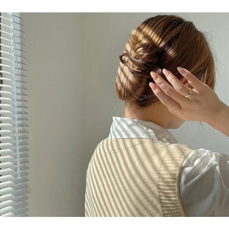 ビッグヘアクリップ カーキ くちばしクリップ 韓国 - ヘアアクセサリー