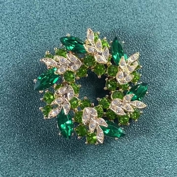 ブローチ ビジュー リース型ブローチ | PlusNao | 詳細画像11 