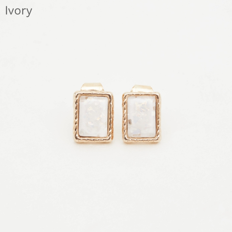 Ivory | シェルビジュースクエアピアス きらきら ゴールド | PREMIUM K