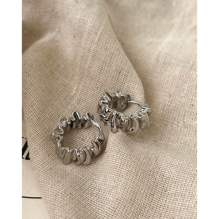 ウェーブピアス フープピアス | RAKUku | 詳細画像6 