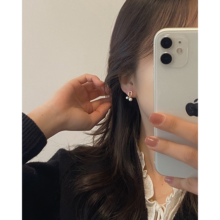 ダブルフェイクパールピアス 小ぶり かわいい おしゃれ 結婚式 上品 | RAKUku | 詳細画像2 