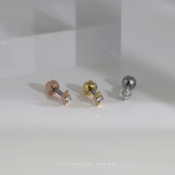 軟骨ピアス ダイヤひし形ジュエル上品小さめミニサイズ綺麗 ボディピアス | ボディピアス専門店凛RIN | 詳細画像2 