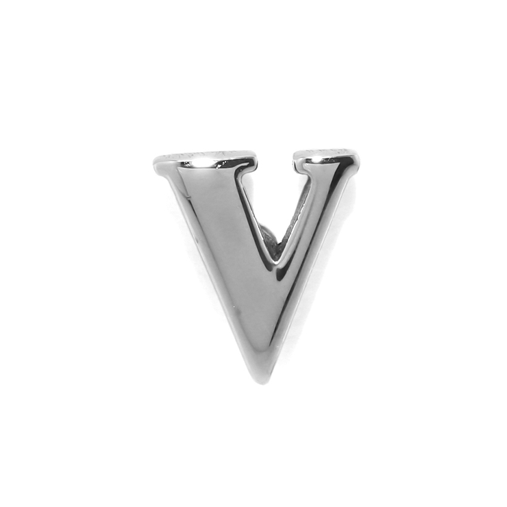 V | 軟骨ピアス イニシャルアルファベット英字英語金属アレルギー対応スタイリッシュ ボ… | ボディピアス専門店凛RIN