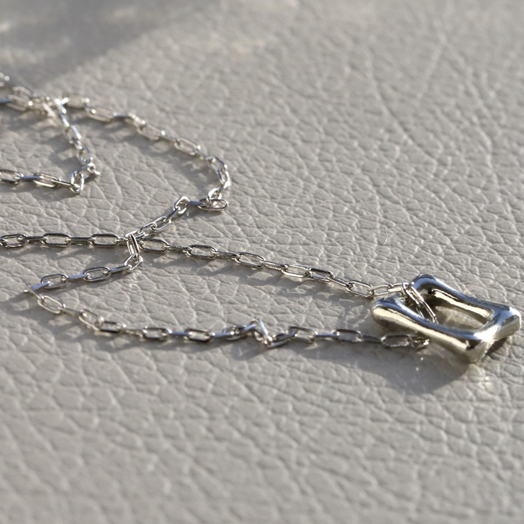 ネックレス四角 オープンスクエア[品番：RINA0002066]｜ボディ